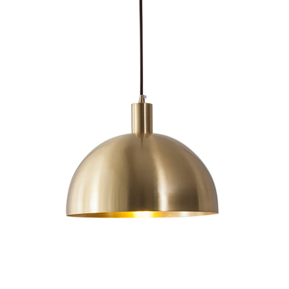 Vintage inspireret messing loftlampe | Kuppelformet design | Mid-Century moderne stil | Justerbar kabellængde 150 cm | E26/E27 fatning | Guld finish