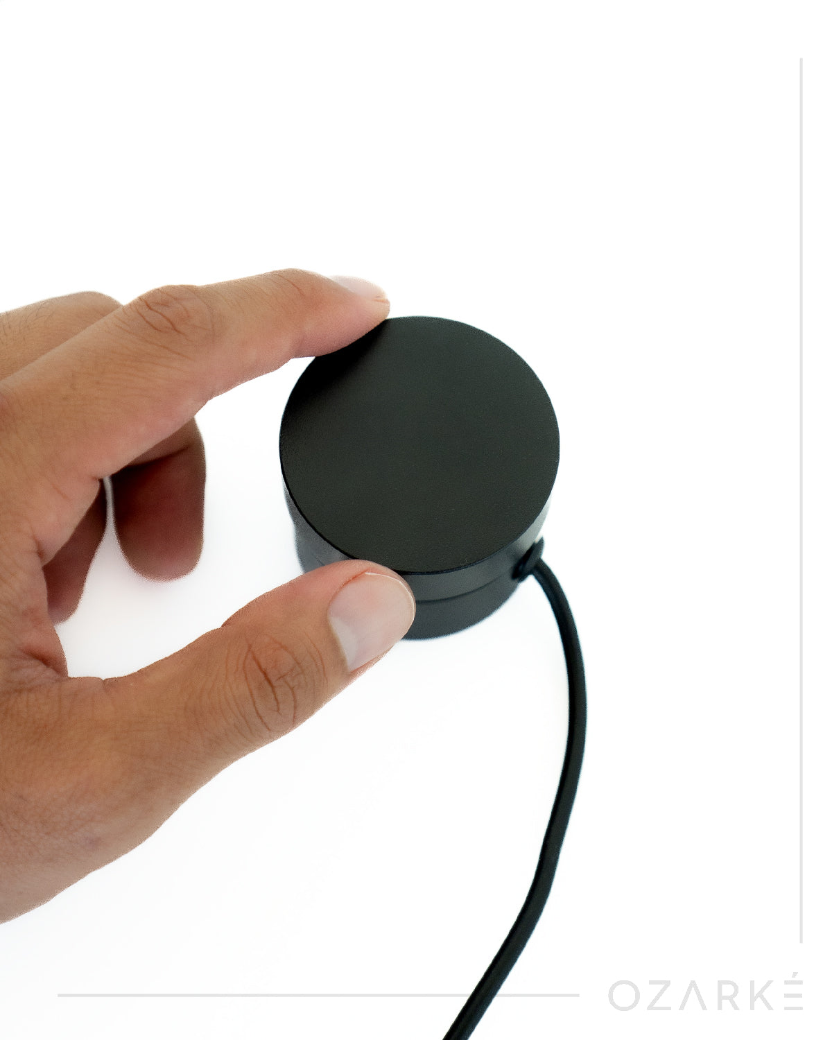 Celine væglampe | Dæmpbar | 360 graders rotation | Moderne design | Akryllampeskærm | H 28 cm | B 10 cm | 20W LED | 110lm | Fast kablet | Aluminium