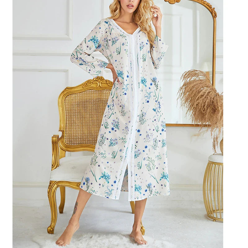 CottonLuxe Plus Size | Langærmet Natskjole | 100% Bomuld | Stilfuldt Print og Slid | Komfortabel og Åndbar | Naturlig Pasform | Ideel til Alle