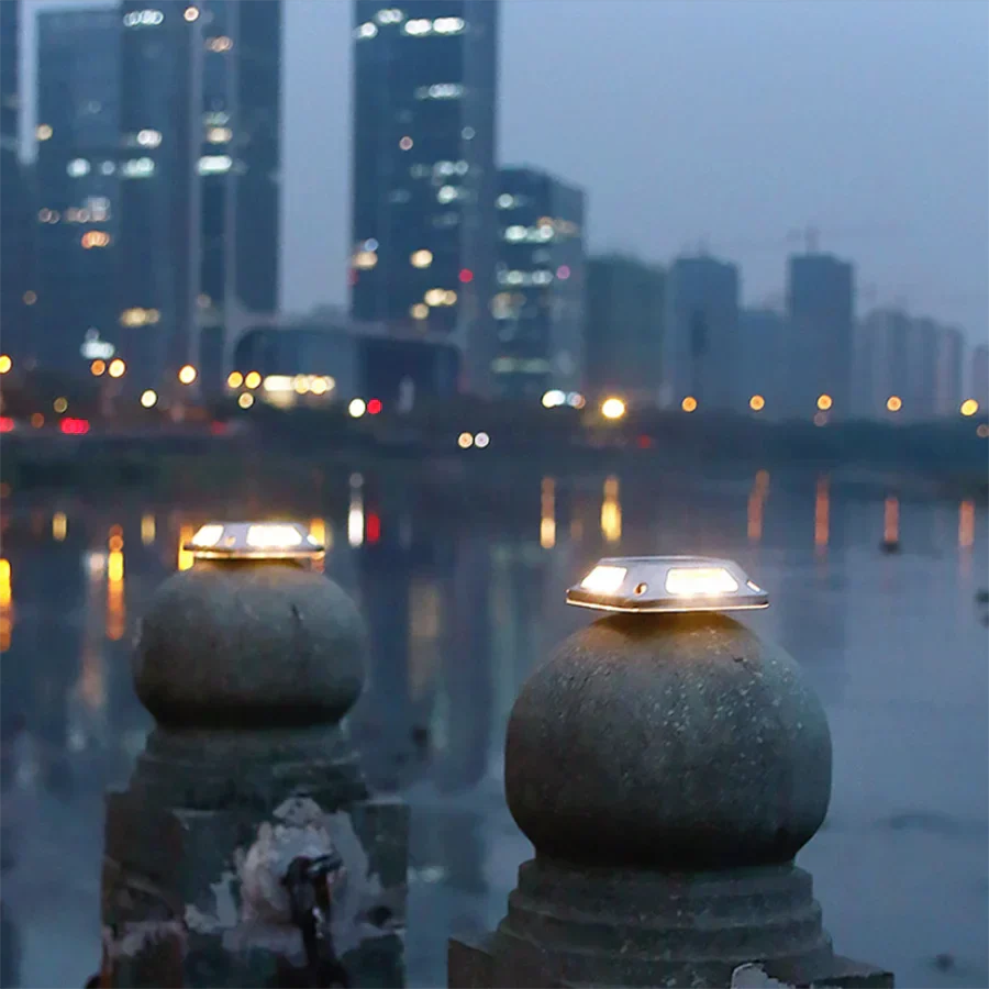 Solcelledrevet LED-lys | Udendørs Havebelysning | Trådløst Solpanel | Energibesparende Lampe | Nem Installation | Ideel til Stier og Indkørsler