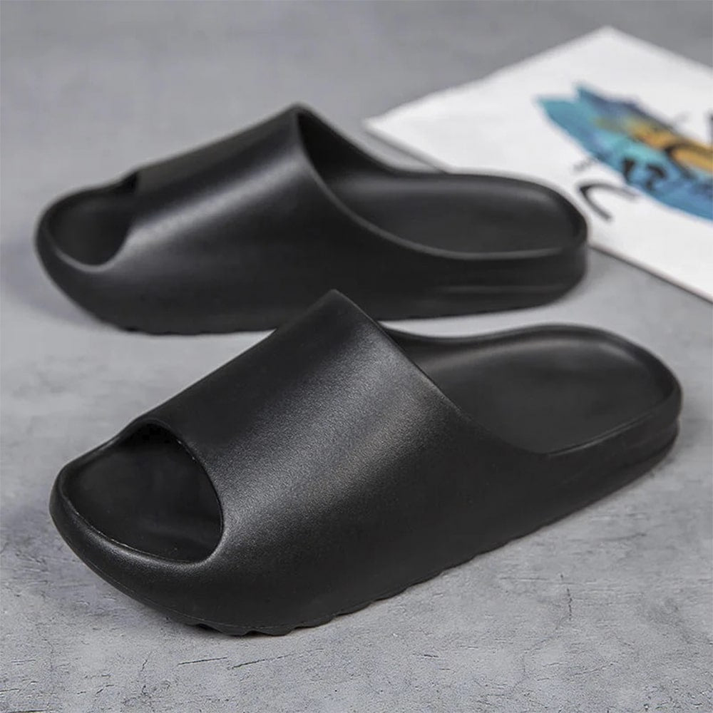 Slippers / Tøfler - Bløde og skridsikre - sort, grøn eller hvid