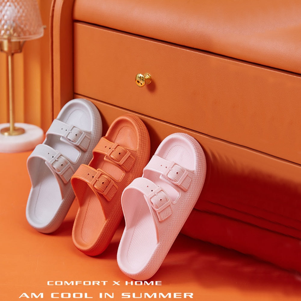 Slippers / Tøfler m/Spænde - Bløde &amp; Skridsikre i flere flotte farver (kendt som Happy